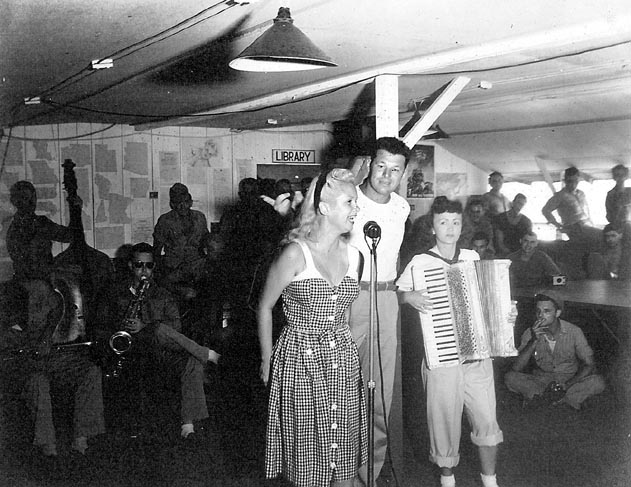 USO Tour Visits VMB-613